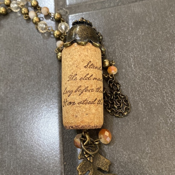 Handmade Wine cork necklace - Picture 5 of 6
